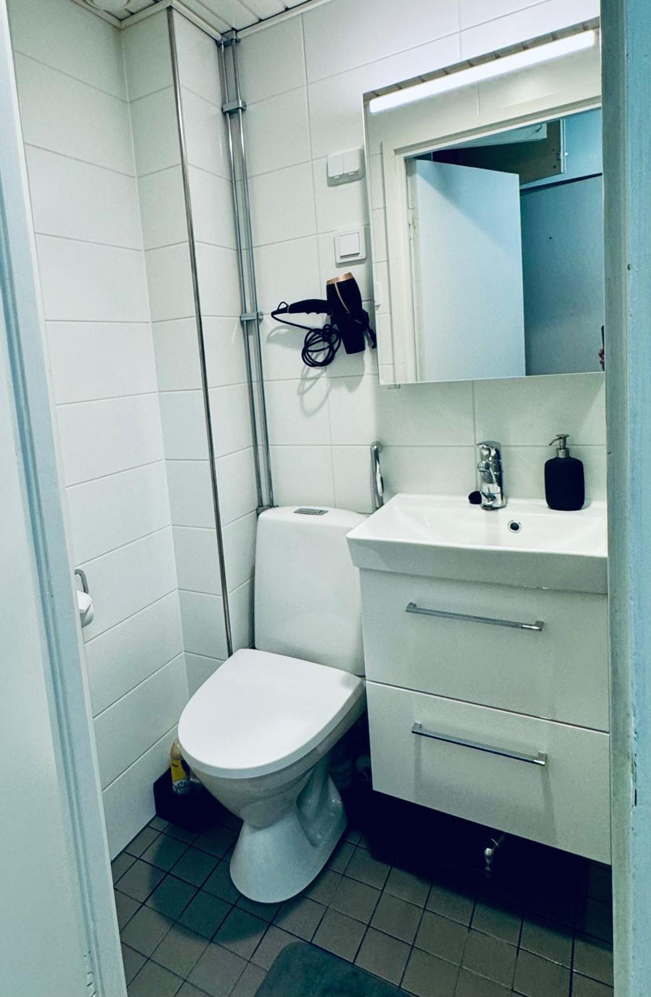 Modern Apartment Urban Tranquil, Great Location And Transport Connections Helsinki Exterior foto